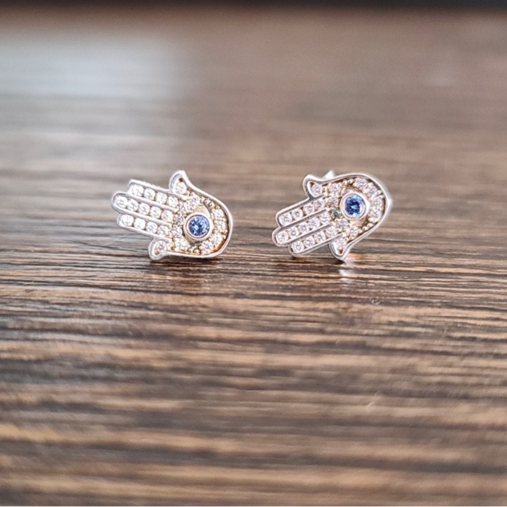 NEW 925 sterling silver pave style Hamsa Hand earrings by Thomas Sabo